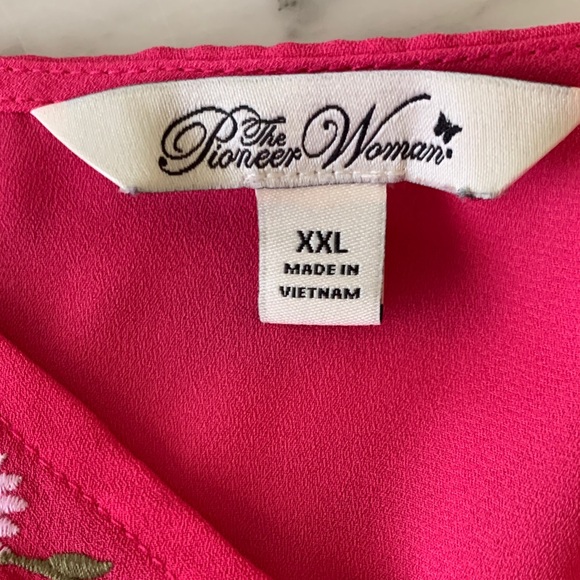 Flowy Pink Blouse - Picture 2 of 5